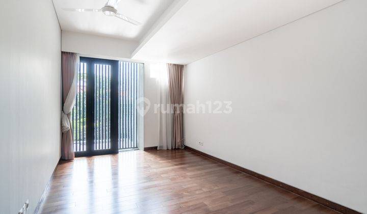 Two Storey Modern House With 4 Bedrooms And Pool Inside Compound In Cilandak cld120 11