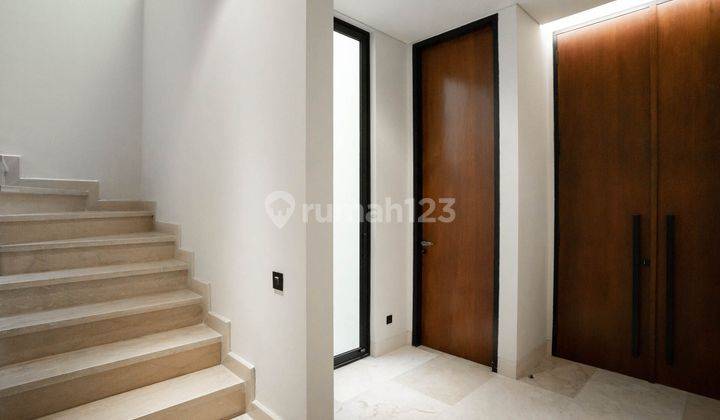 For Sale Brand New House With 5 Bedrooms Inside Compound In Kemang Kmgb033 2