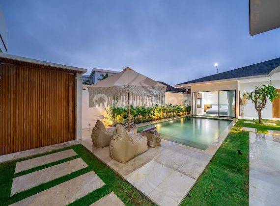 For Sale Beautiful Modern Villa In Seminyak, Bali 1