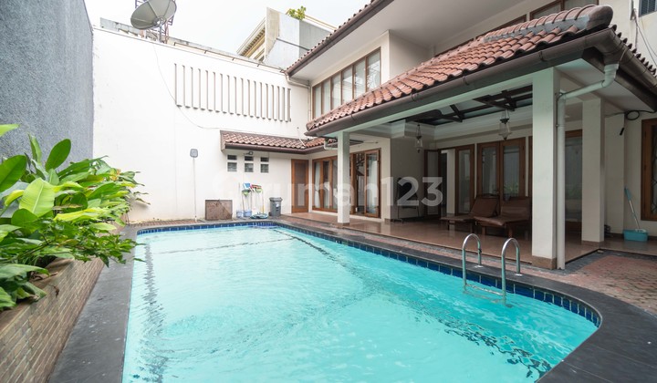 For Rent 4 Bedroom House In Pondok Indah Pndind153 1
