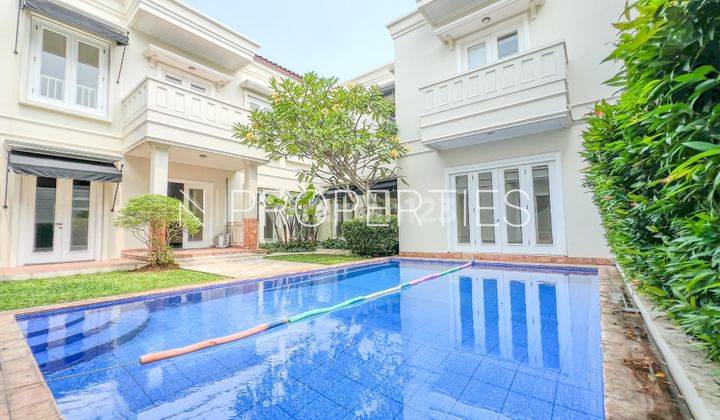 Beautiful House 2 Stories With Pool And Backyard Near To Jis At Pondok Indah Pndind285 1