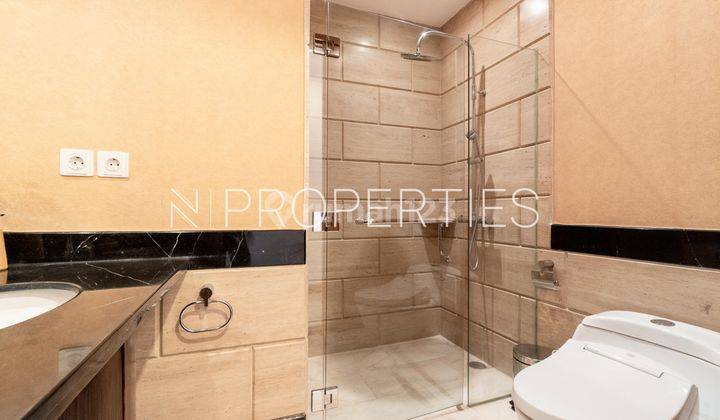 Stylish 2 BR Furnished Unit For Rent Kempinski Private Residence Kemp006 A1 2