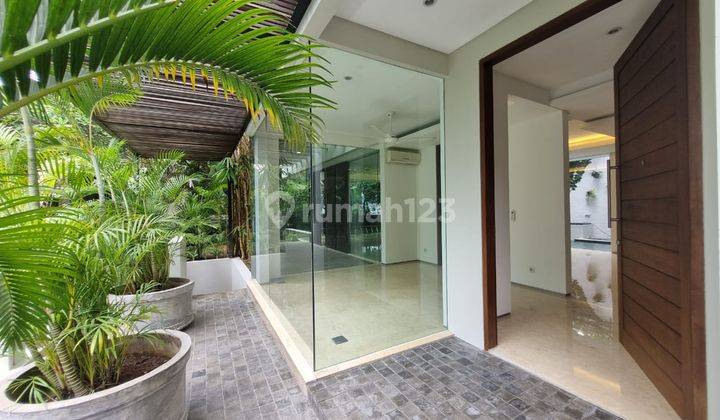 Rare Unit 3 BR House The Only Compound House In The Heart Of Scbd Kbbr200 2