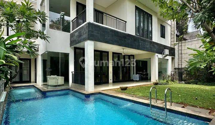 Modern Tropical Townhouse - Kemang 1