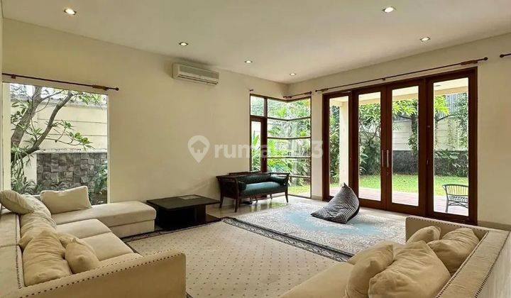 Modern Tropical Townhouse - Kemang 2