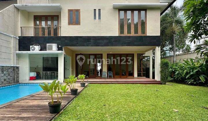 Modern Tropical Townhouse - Kemang 1