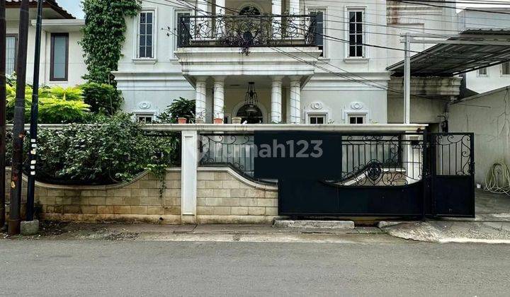 Rumah 2 Lantai Bagus Dan Terawat Dekat Cipete Raya 1