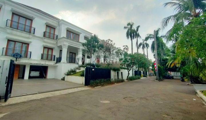 Rumah Disewakan Dalam Komplek Ampera-Kemang 2