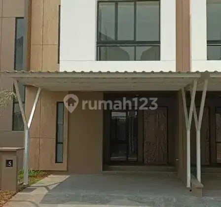 Rumah Baru Siap Huni Fedora Park Suvarna Sutera Cikupa Tangerang 1