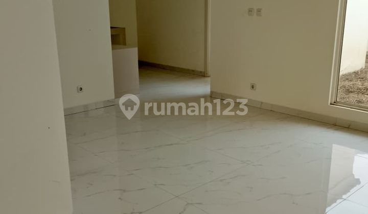 For Rent: Giri Suvarna Lavon Cluster House in Cikupa, Tangerang