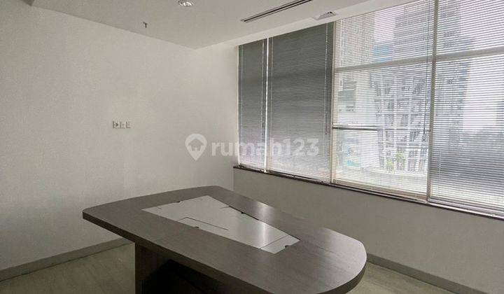 Disewakan Office space 355m2 Plaza Asia , Jl Jend Sudirman 2