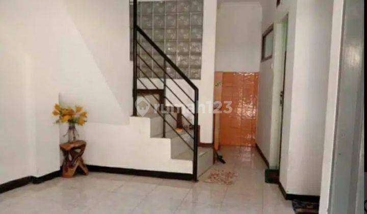 Rumah Strategis 3 Lantai di Belakang Hotel Dipatiukur Bandung 2