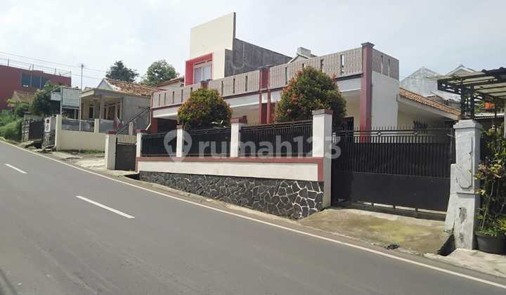 Rumah Bersih & Terawat di Pinggir Jalan Raya Padalarang Cisarua, Bandung Rumah Bersih & Terawat di Pinggir Jalan Raya Padalarang Cisarua, Bandung
