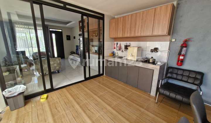 Rumah di Punawangi Kota Baru Parahyangan, Masih Baru Furnished