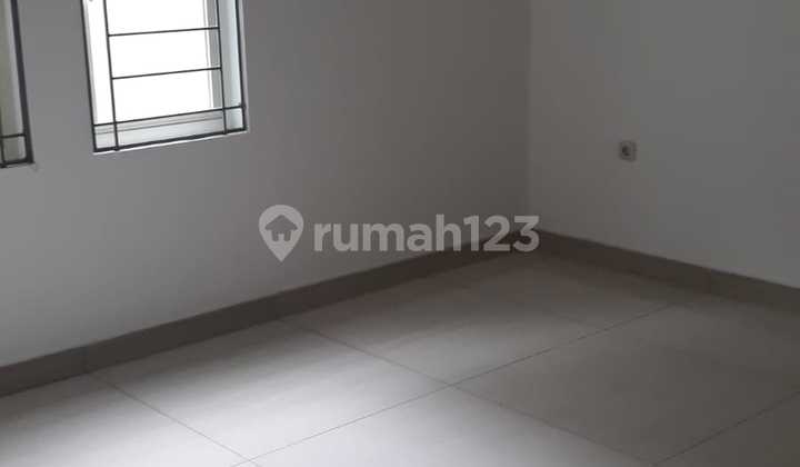 Rumah di Cihampelas Cililin Bandung Barat, Samping Jalan 2