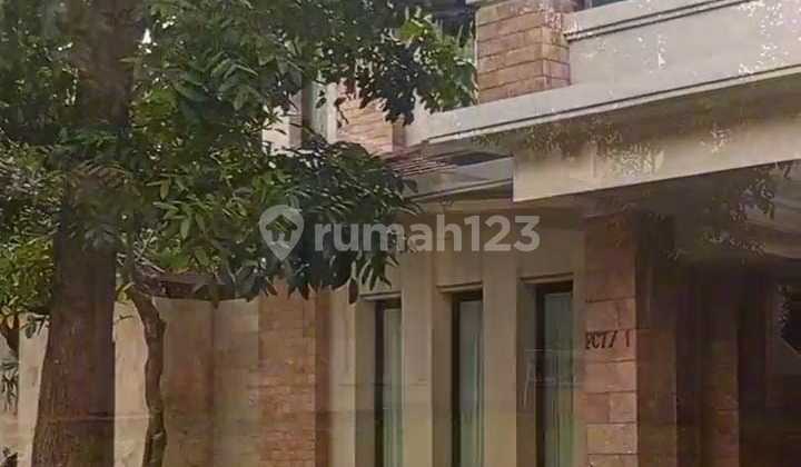 Rumah Mewah di Menteng Residence Bintaro Tanggerang dengan Private Pool Siap Huni