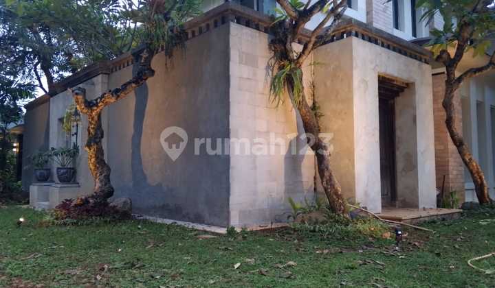 Rumah Mewah di Menteng Residence Bintaro Tanggerang dengan Private Pool Siap Huni 2