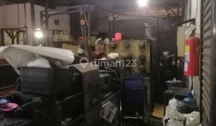 Gudang di Holis Bandung, Dijual Beserta Mesin Pembuat Plastik 1