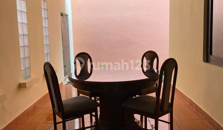 Rumah Posisi Hook di Wangsakerta Kota Baru Parahyangan 2