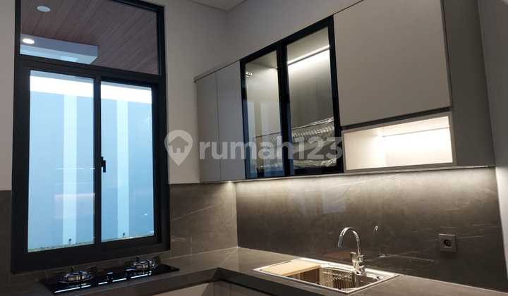 Disewakan Rumah Luas di Wangsakerta 2 Kota Baru Parahyangan Bandung Dekat Taman 2