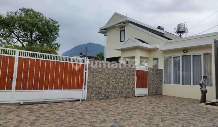 Disewakan Rumah Mewah Kolam Renang View Gunung Lokasi Sentul City