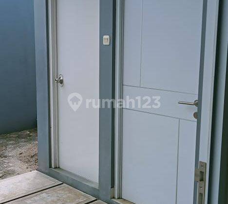 Disewakan rumah dua lantai siap huni di sentul city 3