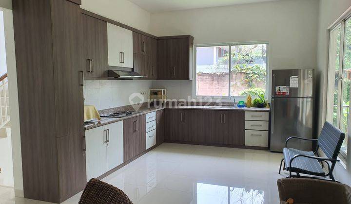 Dijual Rumah Dengan View Golf, Gunung Dan Danau di Sentul City 2