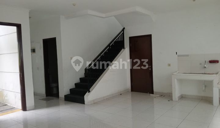 Disewakan rumah siap huni di Athmosphere sentul city 2