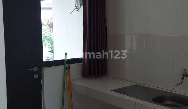 Dijual rumah siap huni di The Breeze sentul city 2