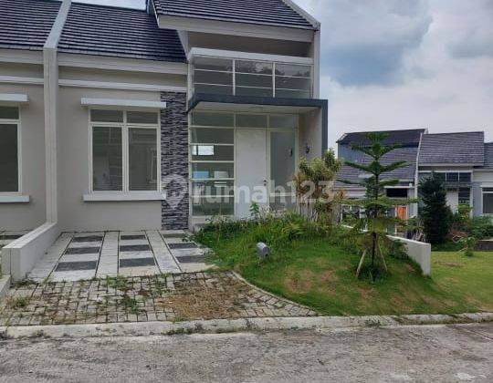 Dijual Rumah Baru di Terrace Hill Sentul City Harga Nego Sampai Deal 1