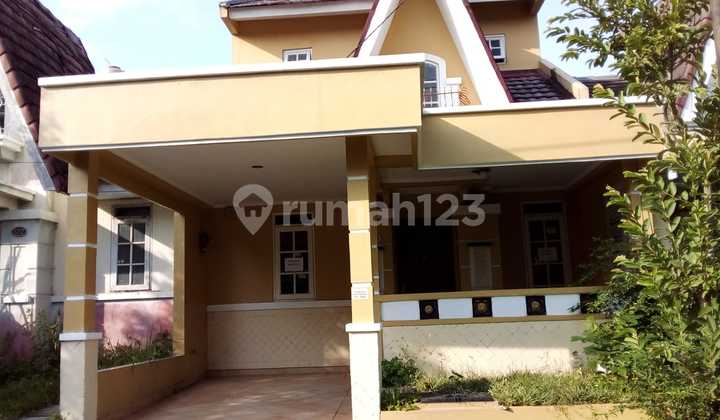 For Rent Fully Furnished Ready-to-Occupy House in Viktoria Sentul City 1