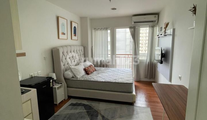 For sale immediately fully furnished apartment ready to occupy location Sentul City.