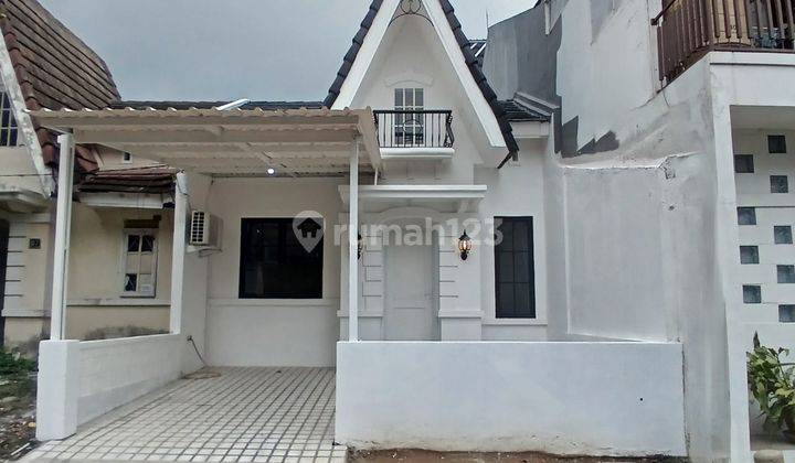 Dijual rumah siap huni di cluster taman venesia sentul city 1