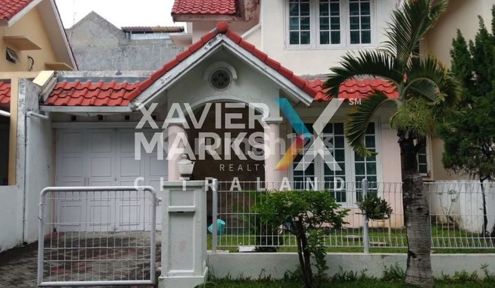 Rumah Kondisi Terawat Siap Huni di Villa Valensia 