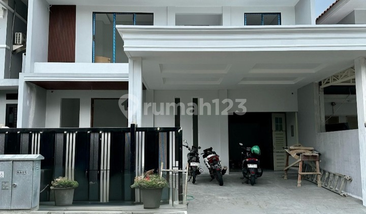 Dijual Rumah Baru Gress Graha Family Lokasi Strategis 2