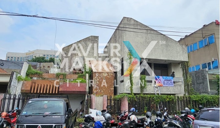 Strategic Land for Sale in the Mayjend Sungkono Commercial Area