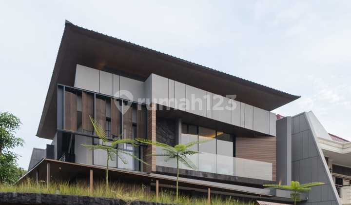 Rumah Mewah Surabaya Daerah Kertajaya Dharma Husada Manyar