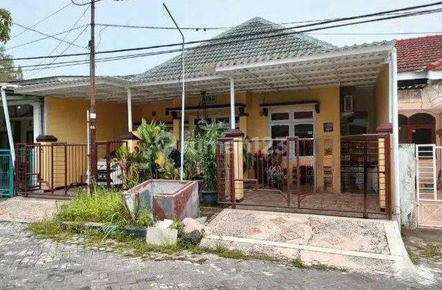 Rumah Bagus di Pondok Tjandra Candra, Sidoarjo 1