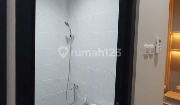 Boarding house with 14 rooms, 10% return rate in UPN Rungkut.
