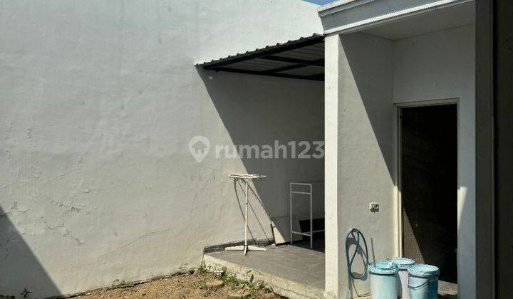 Rumah Bagus Semi Furnished di Tenggilis Mejoyo Ubaya, Surabaya 2