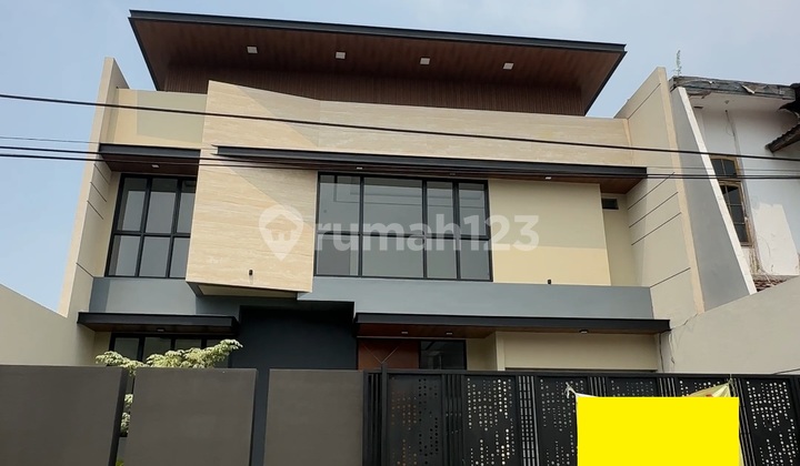 Rumah Mewah Kertajaya Indah tengah kota Surabaya 1