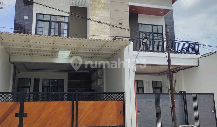 For Sale: ITS Boarding House 350 Million per Year 16 Rooms
