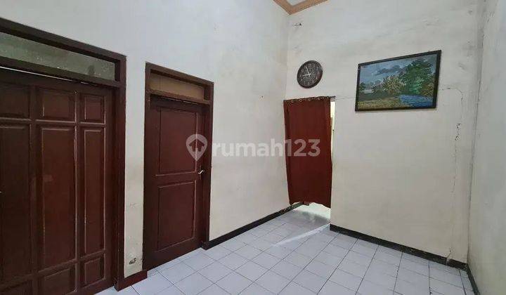 Rumah Bagus SHM di Semolowaru Elok Dekat Merr, Surabaya 2