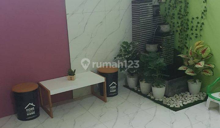 Rumah Modern Furnished di Rungkut Medokan Sawah Timur, Surabaya 2