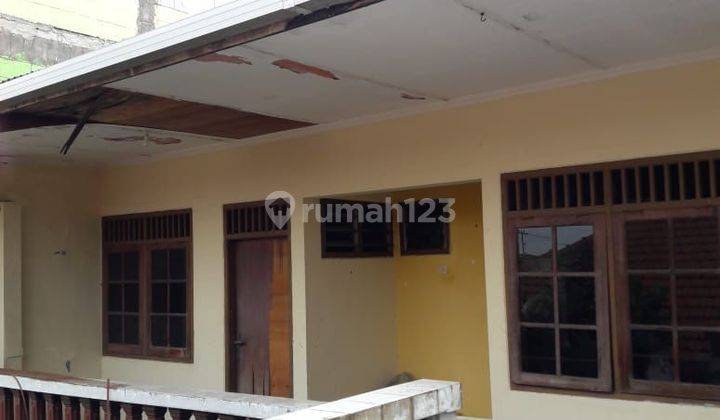 Rumah SHM Bagus Semolowaru, Surabaya Timur, Luas Tanah 300m2 2