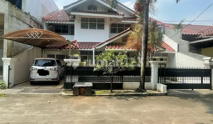 RUMAH DALAM KPMPLEK ELITE JATIWARINGIN BEKASI