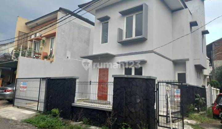 Rumah Baru Dalam Komplek Di Jl.ratna Jatikramat Bekasi 1