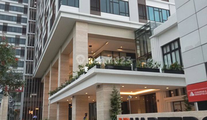 Di PASARKAN RUANG  KANTOR HUNIAN BARU DI ASIA APRIKA BANDUNG  1