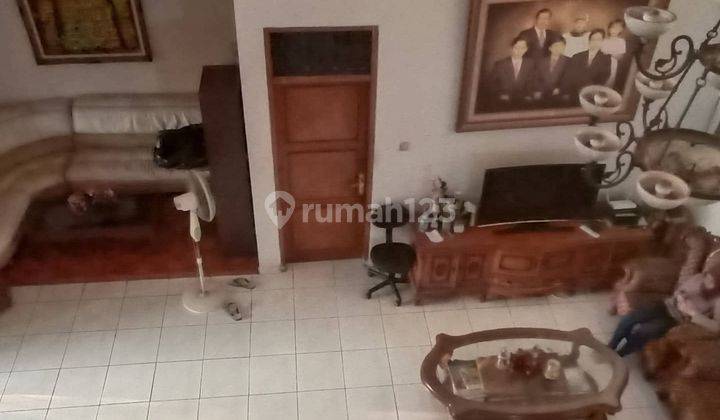 RUMAH mewah plus kolam renang di GANDUL DEPOK 2