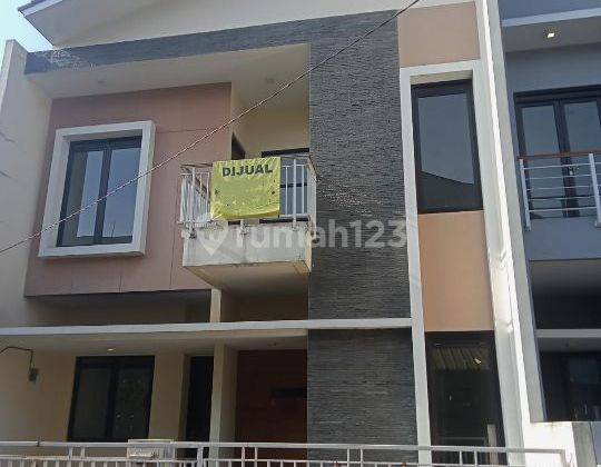 Rumah Baru 2 Lt  Dekat Kampus Isti Cijagra Buahbatu Bandung 1